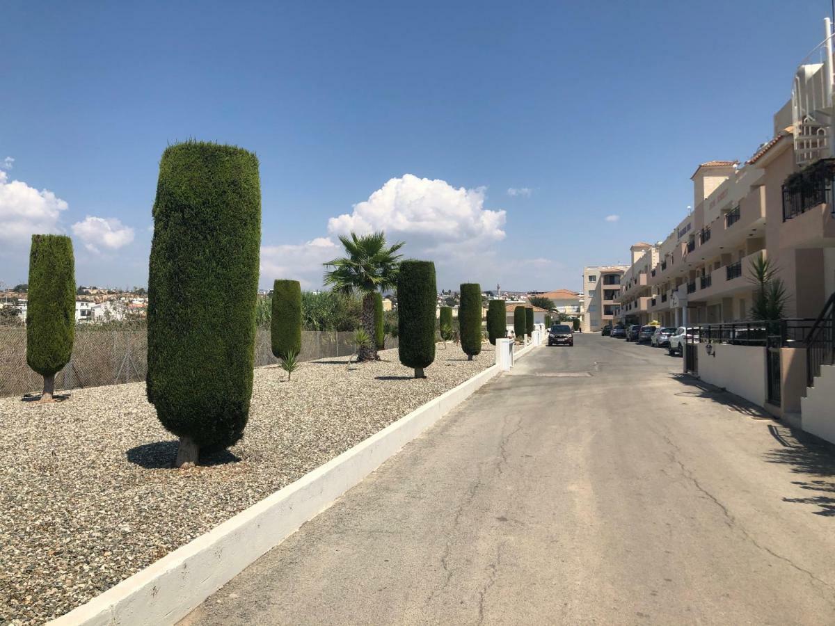 Royal Seacrest Apartment Paphos